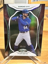 2023 Panini Chronicles Tyler Gentry Certified Green #/10 Kansas City Royals #25