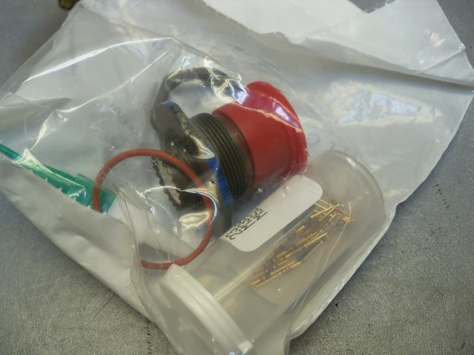 ITT Cannon D38999/24WC35PN Conn Circular PIN 22 POS Crimp ST Jam Nut 22 - Image 2 of 4