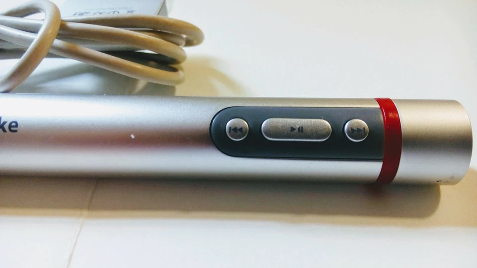 Micrófono GRIFFIN iKaraoke FCCID#PAV9757 Foto 4 de 4