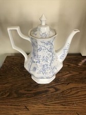 Beautiful Johnson Bros England Large Tea/Coff...