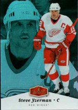Steve Yzerman 2006-07 Fleer Flair Showcase #38 - Detroit Red Wings