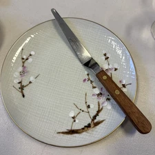 HIC Harold Import Co. Ateco 1383 Offset Icing Spatula with Wood Handle, 5"