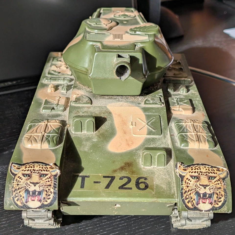 Panzer T-726 Clim: Die 1980er-Legende! Kabelgelenkter Panzer für Bastler+Sammler