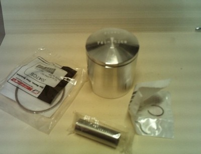 Wiseco 2-Stroke Piston - GP Series Racers Choice / 52.00mm Big Bore 766M05200