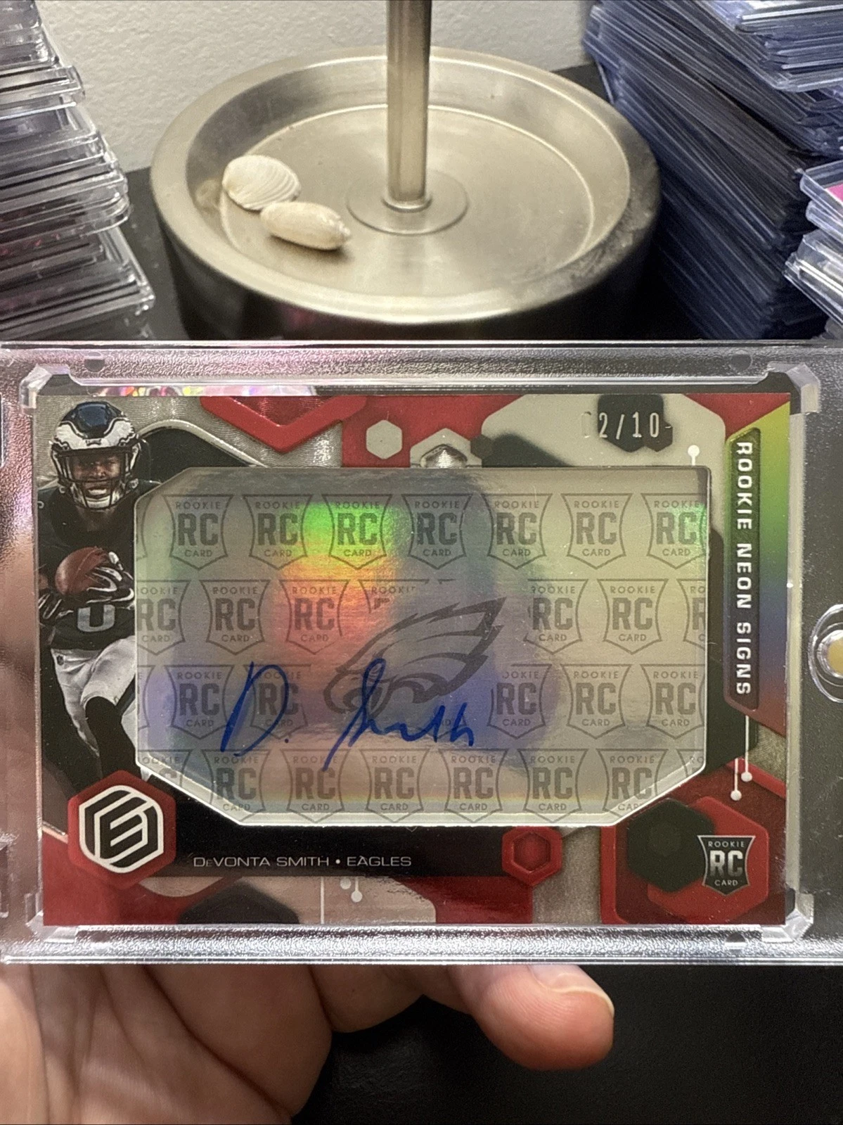 DeVonta Smith Panini Elements Proton Patch Autographs #DVS Neon