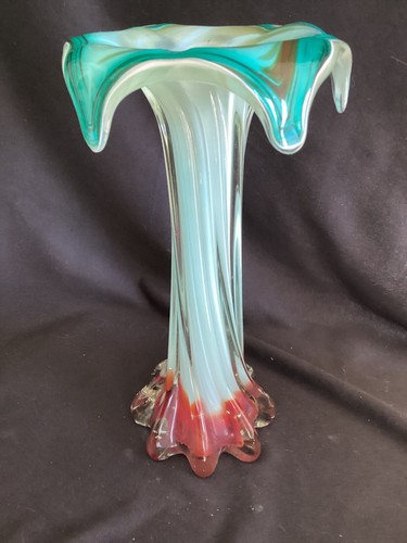 Jack in the Pulpit mundgeblasene Aqua Vase mit einem Hauch von Rot am Boden - Bild 1 von 2