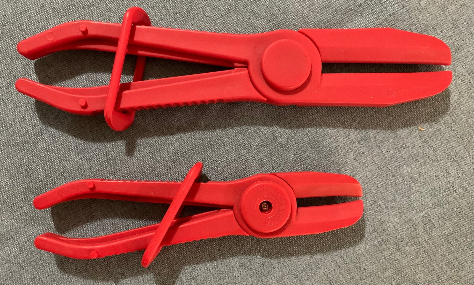 2 Plastic Hose Pinch-off Pliers - Line Clamp Pliers