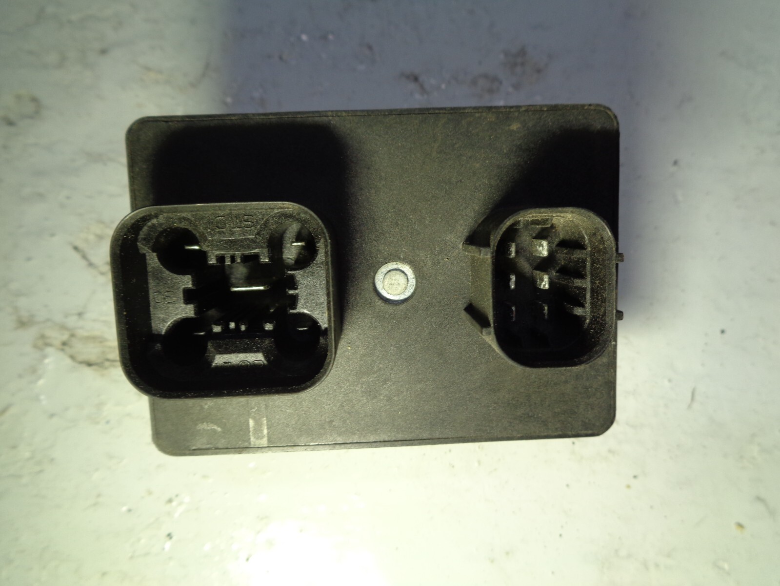 JAGUAR XF V6 DIESEL GLOW PLUG RELAY 2009 TO 2014 shape eBay