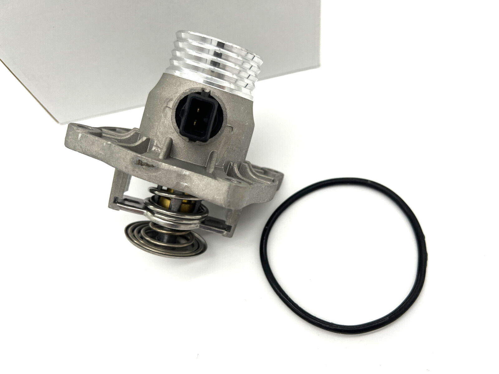 Thermostat avec boîtier pour BMW E36 Coupe et E39 11531437526