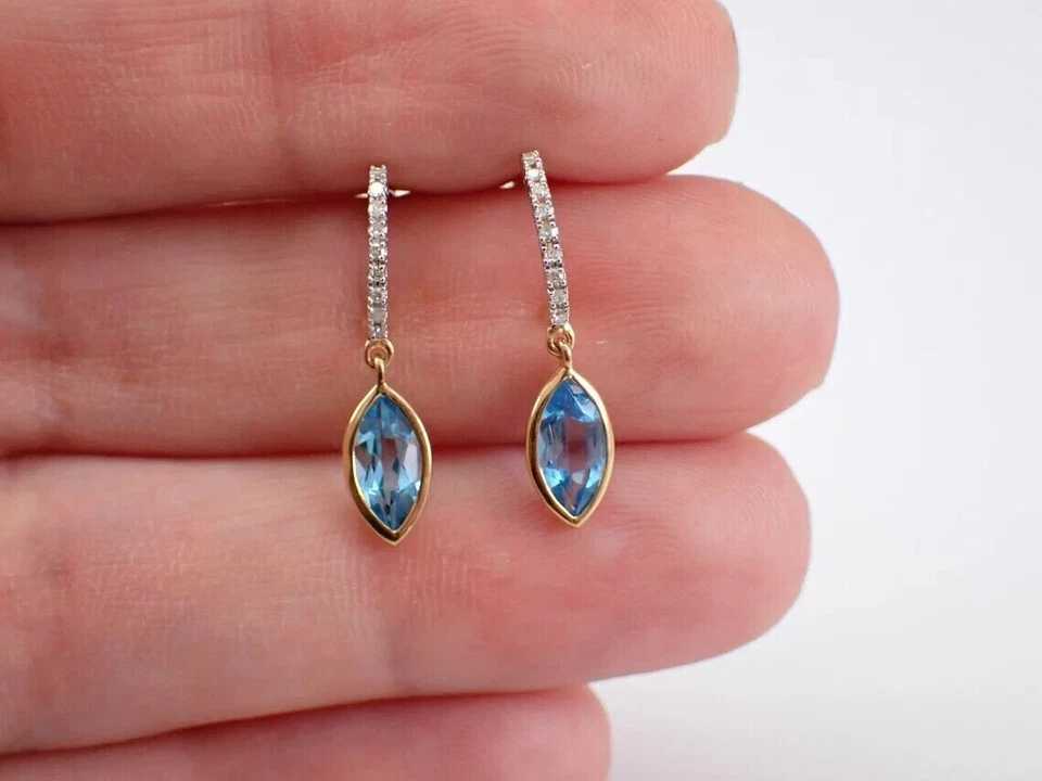 Pendientes colgantes/gotas de topacio azul simulado corte marquesa enchapados en oro amarillo de 14 k Foto 4 de 4