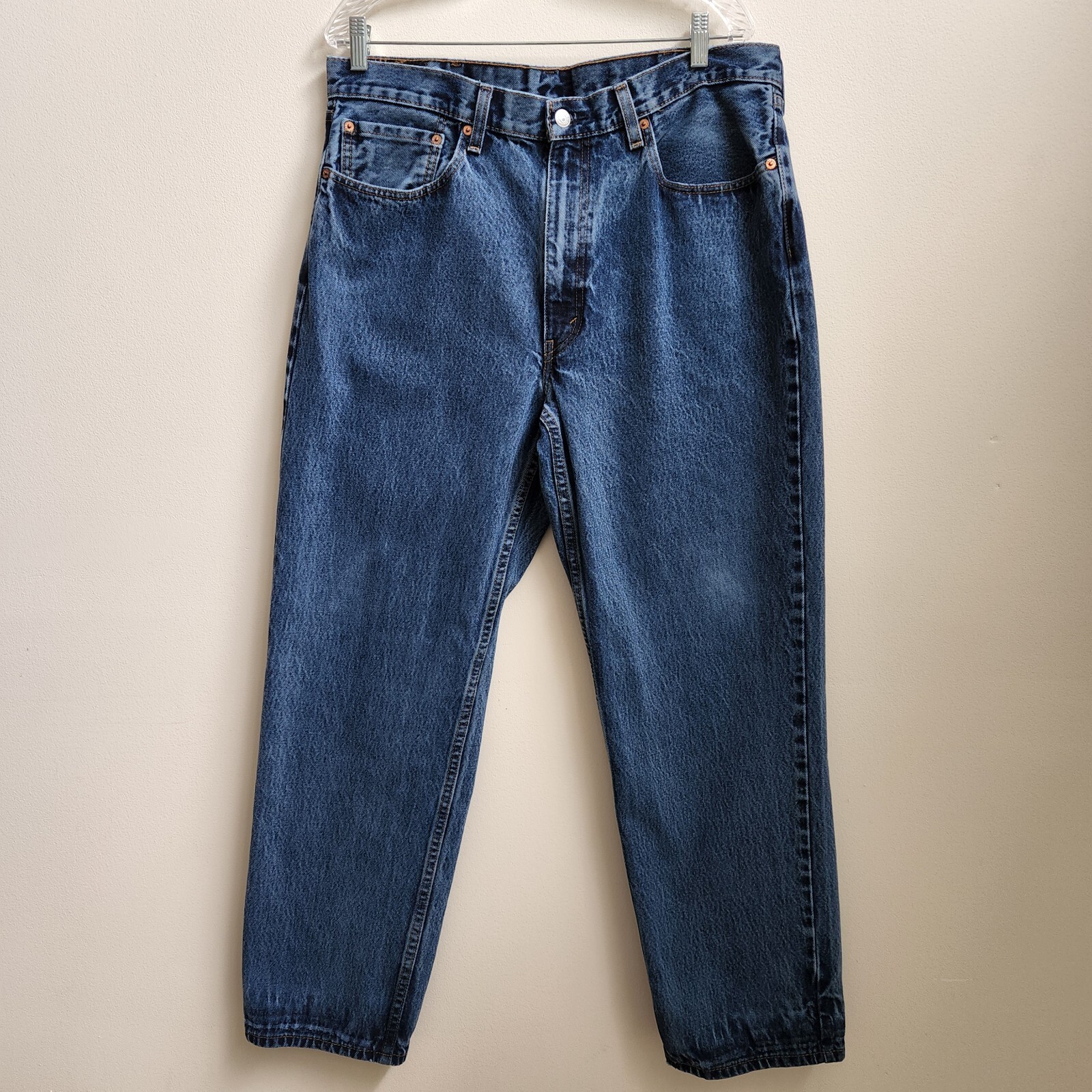 LEVI'S 550 Mens Medium Wash Straight Leg Jeans Size 38x32 Actual 37x30.5 Blue