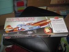 Sealed Guillow's P-40 Warhawk Flying Tiger WWII Flying Balsa Wood Kit 405