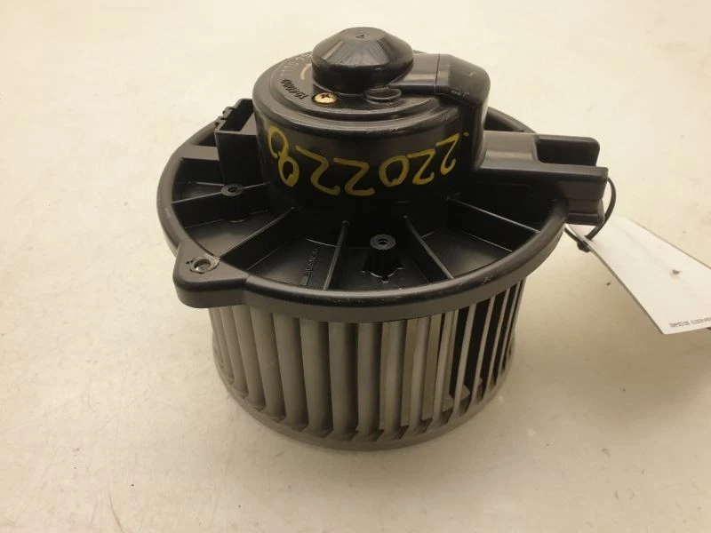 MOTOR SOPLADOR AC 97-98 LEXUS ES300 3,0 L  Foto 4 de 4