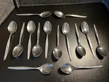 Set of 21 Tea Spoons by Carlton Stainless Japan WOODCREST Flatware 5.5"