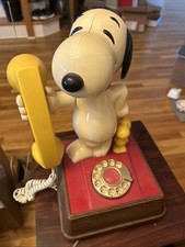 Vintage Snoopy and Woodstock Rotary Dial Phone
