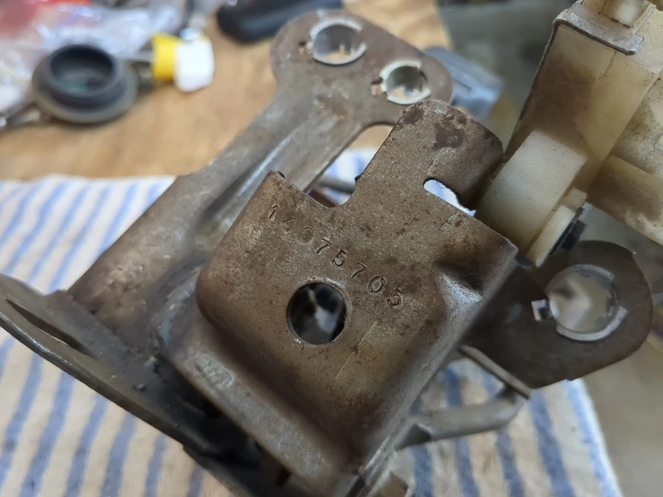 Conjunto de pedal de freno y embrague Firebird/Camaro z28 gta tercera generación 82-92 OEM Foto 3 de 4