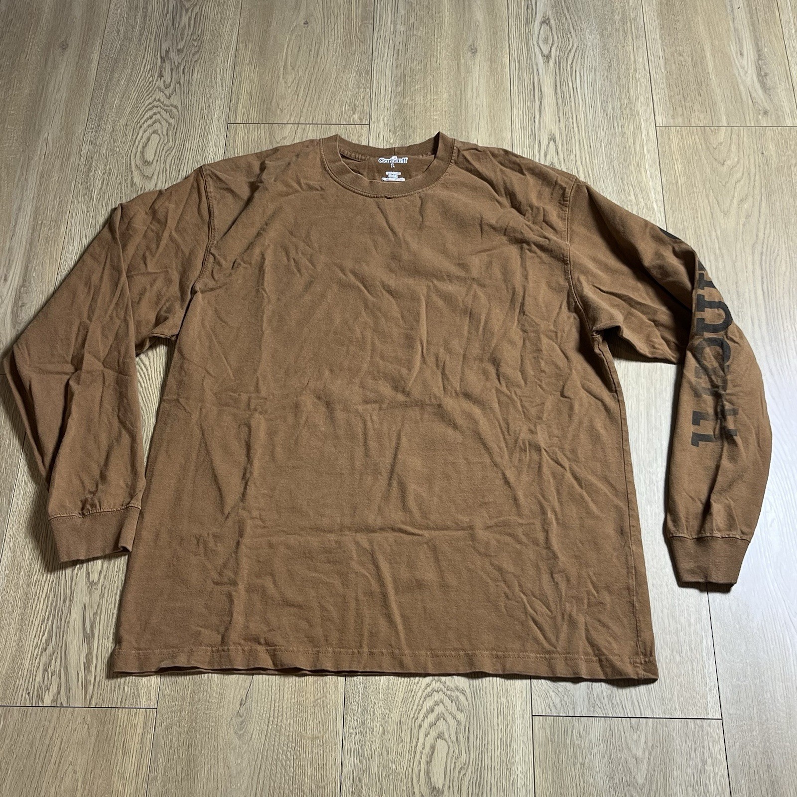 Carhartt Original Fit Long Sleeve Crewneck in Curry Butterscotch Size Large with Logo