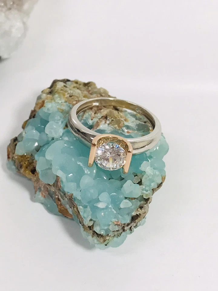 Anillo de compromiso solitario de oro macizo de 14 quilates de oro blanco y rosa DQ 2,25 quilates circonita cúbica talla 9,5 Foto 3 de 4