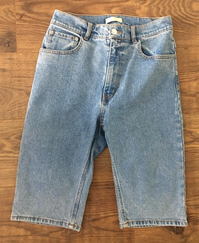 BNWT H&M MID BLUE DENIM KNEE LENGTH JEAN STYLE SHORTS SIZE UK 10