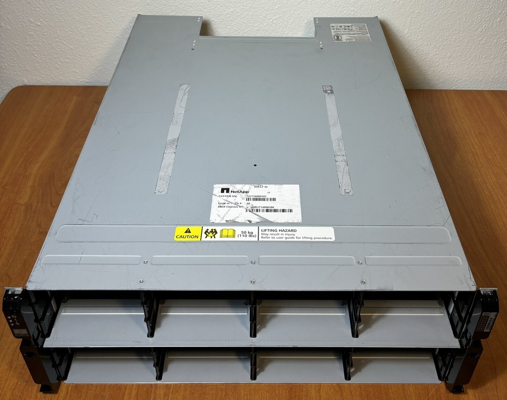NetApp DS4246 NAJ-0801 24x Disk Array Shelf 2x IOM6