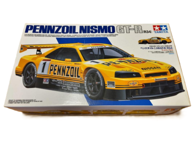 TAMIYA 1/24 NISSAN PENNZOIL NISMO GT-R (R34) Plastic Model Kit