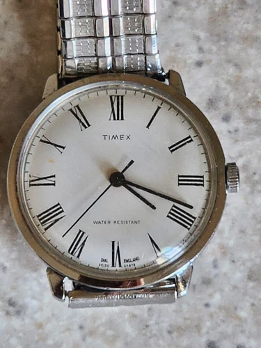 Vintage 1978Timex Marlin 26150-02478 Roman Numeral White Dial England Keeps Time
