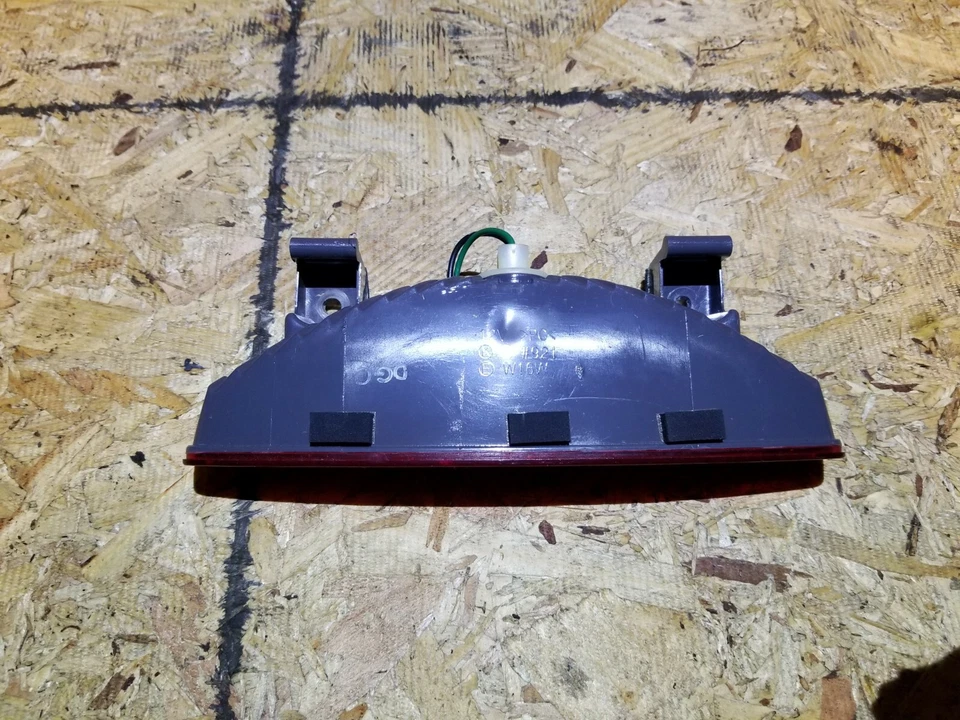 06 07 08 09 10 KIA RIO5 THIRD 3RD STOP LIGHT LAMP OEM - Image 3 of 4