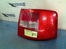 RÜCKLICHT RECHTS Audi Allroad (C5) Combi 2.5 V6 TDI 24V (AKE) 2002 4B9945096F