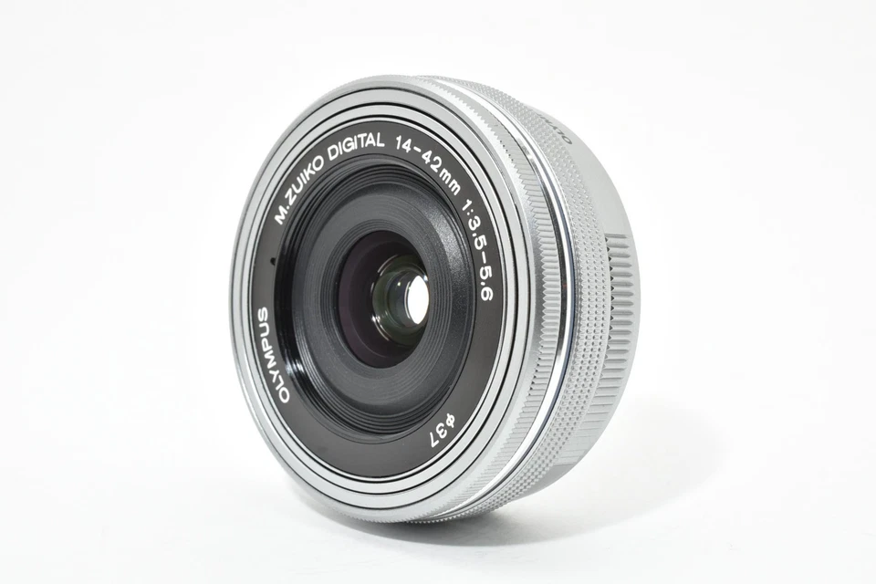 [Mint] OLYMPUS M.ZUIKO DIGITAL 14-42mm F/3.5-5.6 ED EZ Lens #2662875 - Image 2 of 4