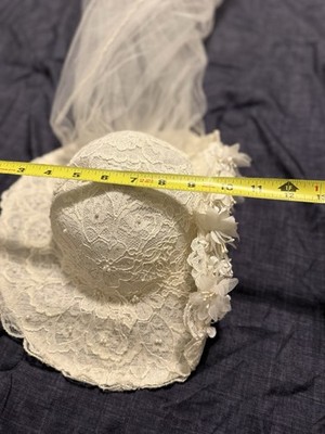 Vintage bohemian Floral Bridal Hat with Veil Ivory Lace  display picture 2