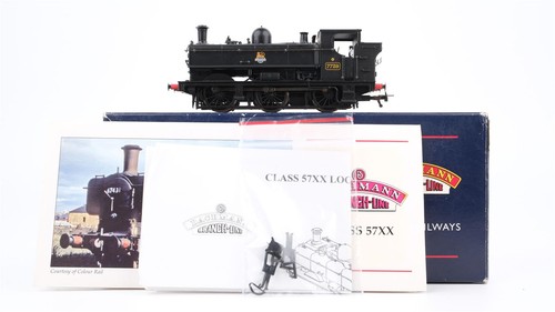 Bachmann H0 32-211 Koffertanklok BR 7739 (Eine Kupplung defekt) | Zustand: Gebraucht