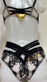 Agent Provocateur Dioni 36C bra & briefs black floral lace rp&pound;900 Soiree SET