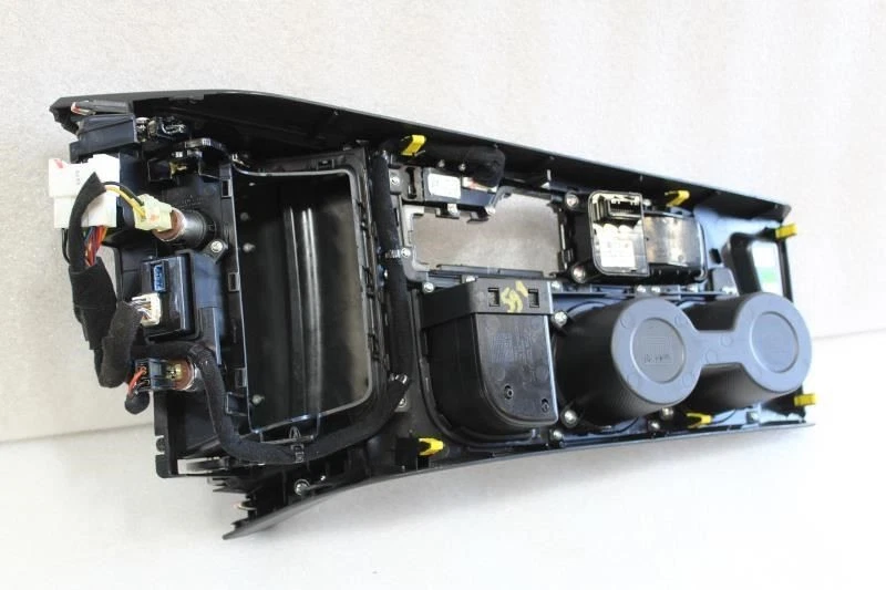 2015 2016 2017 HYUNDAI SONATA SHIFTER BEZEL CONSOLE TRIM CUP HOLDER 84605-C24001 - Image 3 of 4