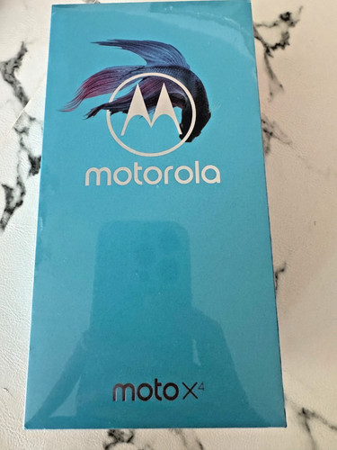Motorola Moto X4 – 32GB – Super Black – New & Sealed