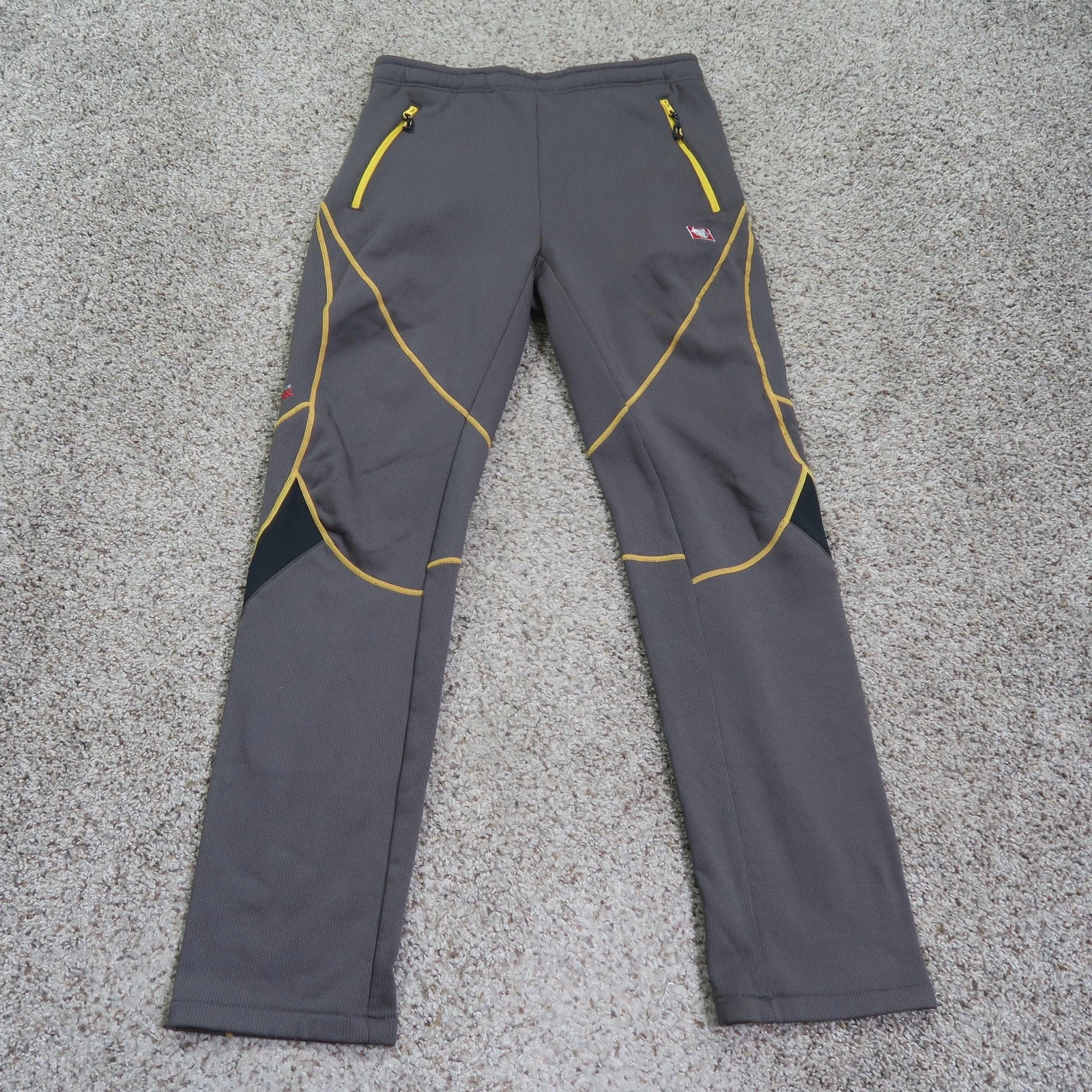 Black Yak Pants Mens 30 Gray Extreme Peak Softshell Hiking Alpine Climbing 30x30
Opens in a new wind
