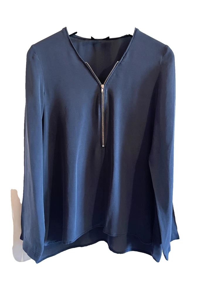 THE KOOPLES   blouse noire en soie  taille L ou 40 - Photo 1/4