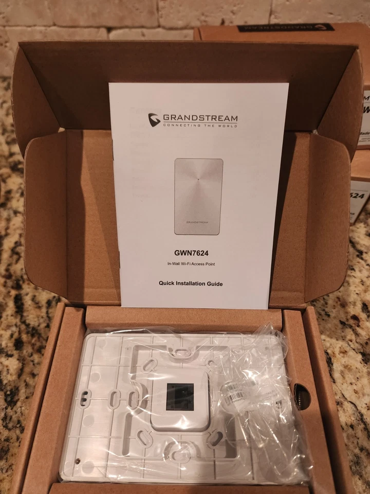 Grandstream GWN7624 In-Wall Access Point - Image 2 of 4