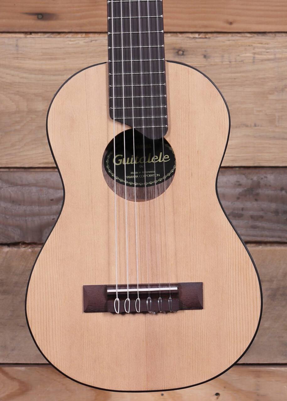 Гавайская гитара Yamaha GL1 из натуральной кожи с сумкой для хранения 24490₽