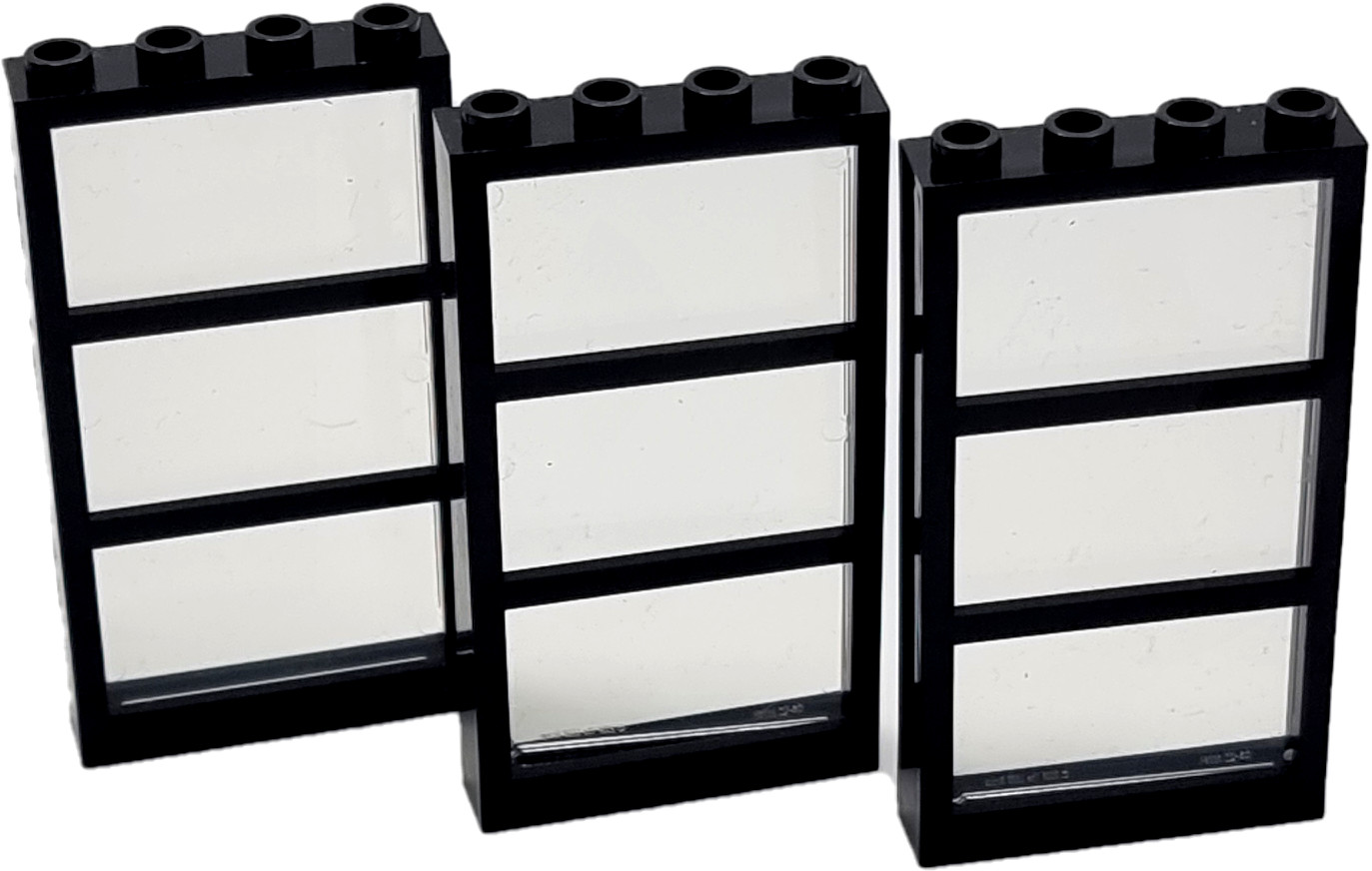 Конструктор LEGO Sprossen Fenster 1x4x6 Rahmen schwarz mit glaseinsatz прозрачный / 3 шт.