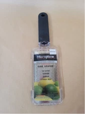 Microplane Kitchen Tool Grater Clear Black