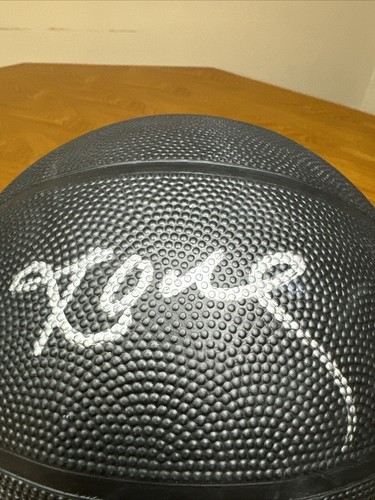Kobe Bryant Signed Black Basketball AND1 FANTOM W/ COA RCA - Picture 2 of 9