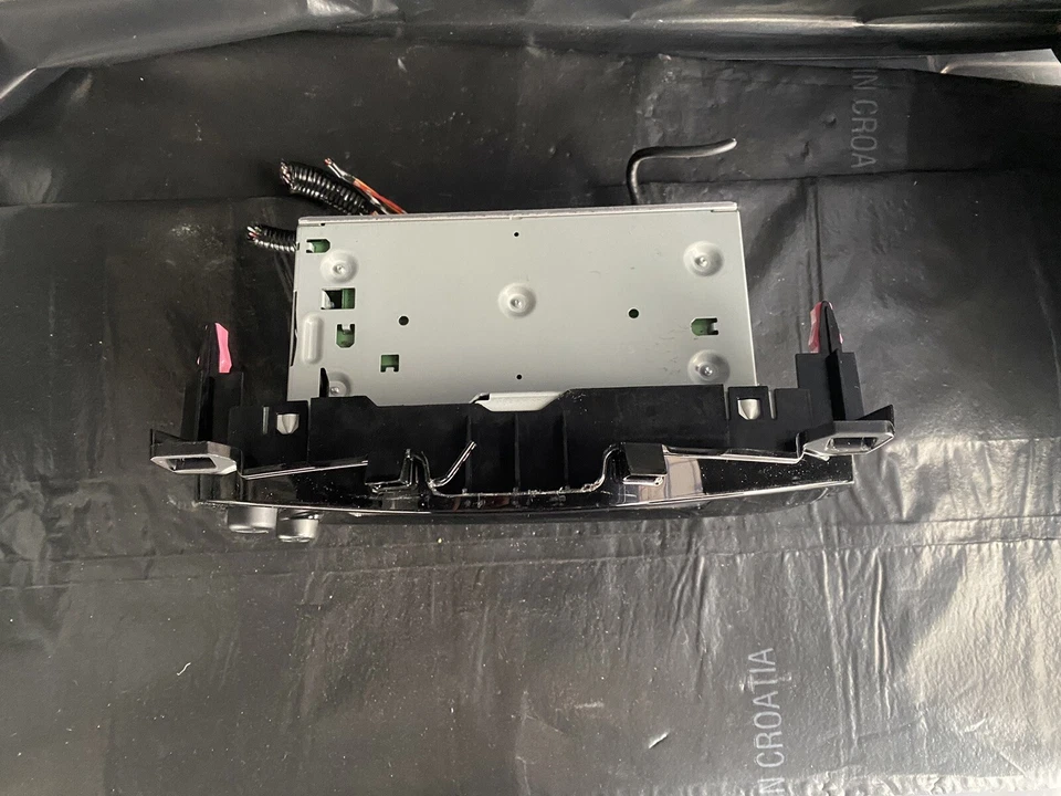 86140-0H010 861400H010 AUTORADIO GPS NAVIGAZIONE RADIO NAVI CITROEN C1 aygo 2016 - Immagine 2 di 4