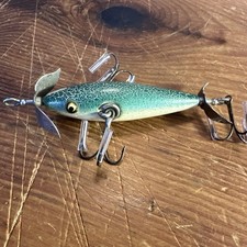 Pflueger Neverfail 3 Hook Green Crackle Back Minnow . Stunning