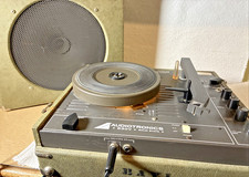 Audiotronics 535V 33 45 78 RPM Portable Record Player Vintage TESTED