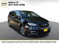 2023 Chrysler Pacifica Hybrid Touring L