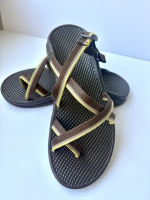 CHACO Z/2 Classic Sandals Women s Size 7   Brown, Tan & Yellow