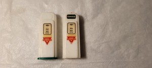 CONOCO Oil Gas Pump Salt and Pepper Shaker Set Vintage 1950s Green and White