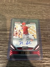 2020 Panini Chronicles - PlayBook Autographs Nick Senzel #PA-NS Gold /99 (AU)