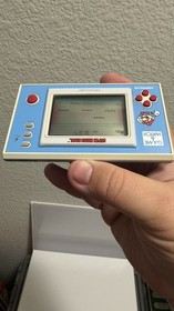 Nintendo Game And Watch - Super Mario Bros 1988 Model YM-105
