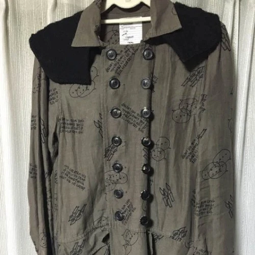 [Good condition, published in magazine, reduced price] Shareef coat image 3
